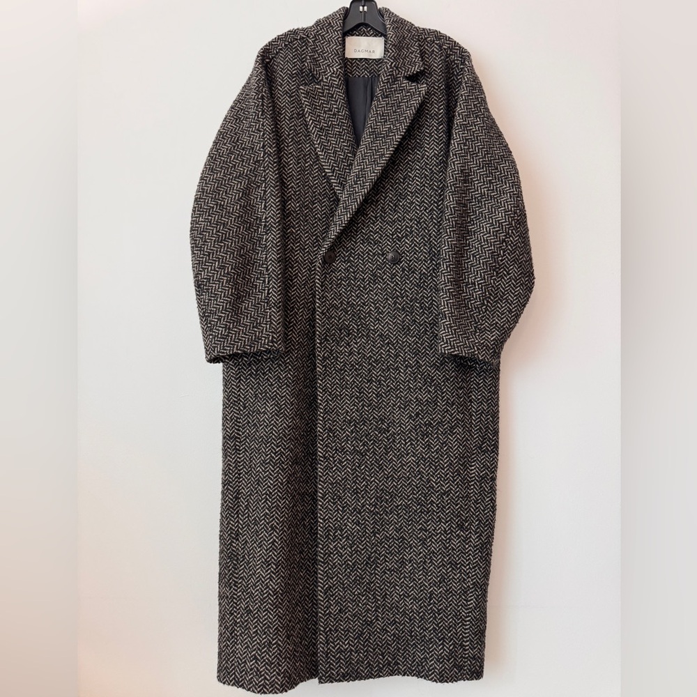 House of Dagmar Oversized Wool Herringbone Coat DK 36